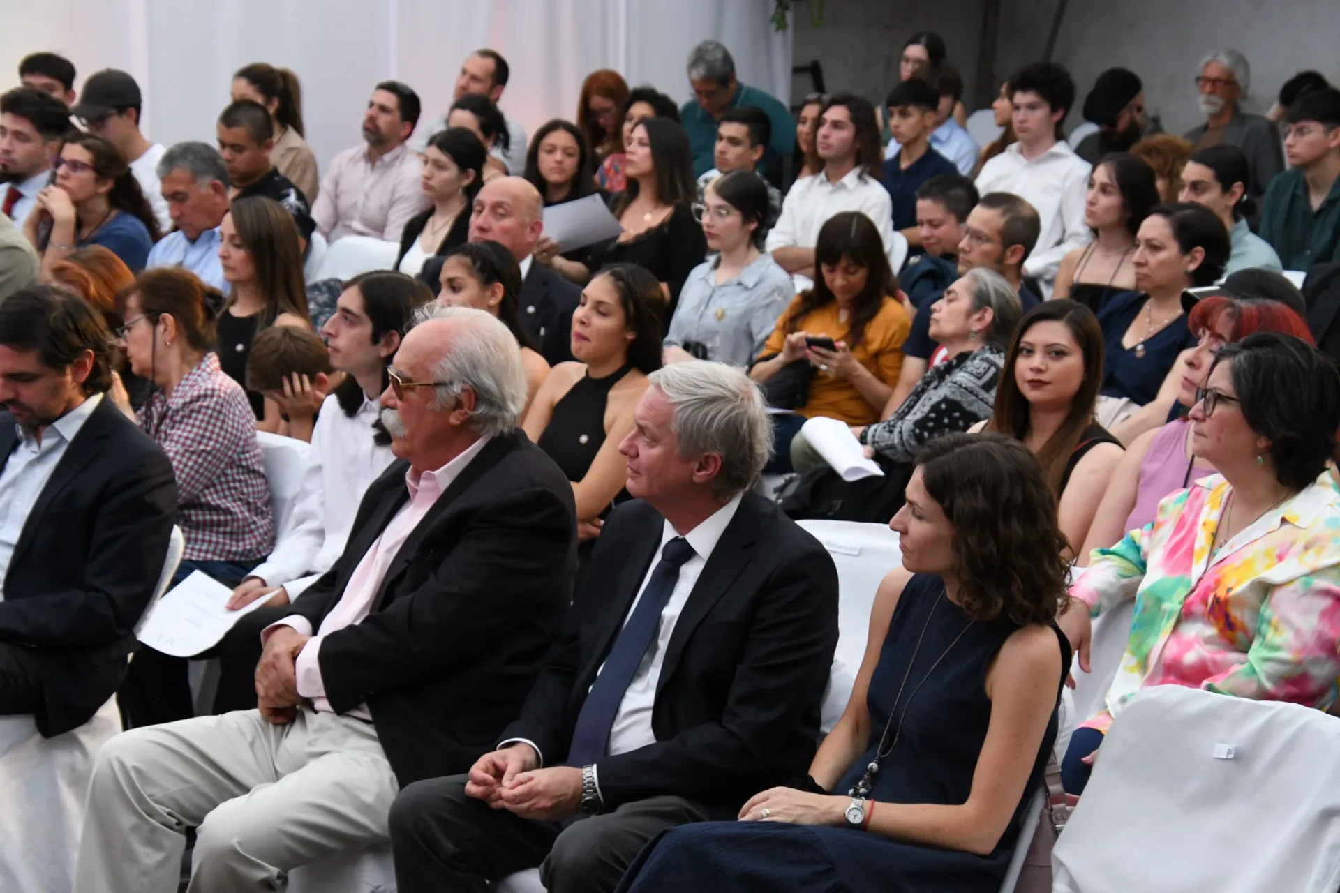 Fotografía 10 de Academia Republicana Finales 2022 Santiago