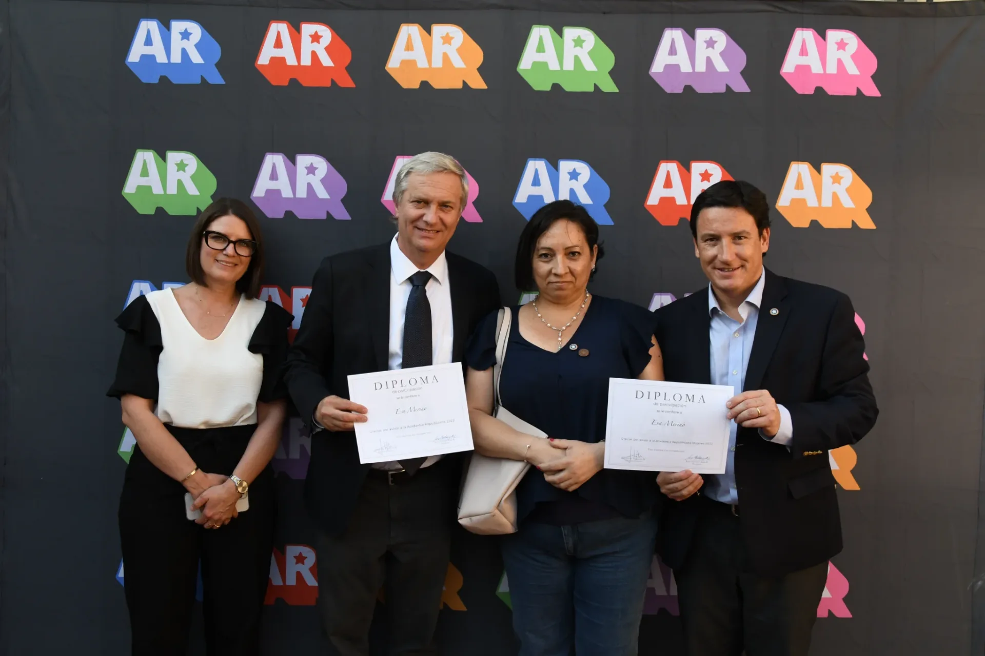 Fotografía 4 de Academia Republicana Finales 2022 Santiago