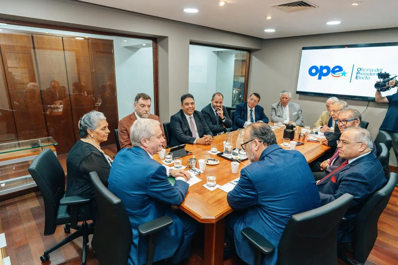 Fotografía 15 de Oficina del Presidente Electo